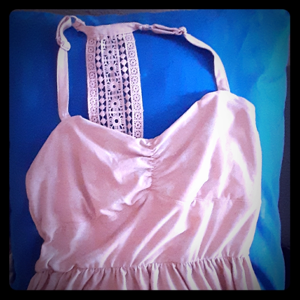 Sleeveless midi dress